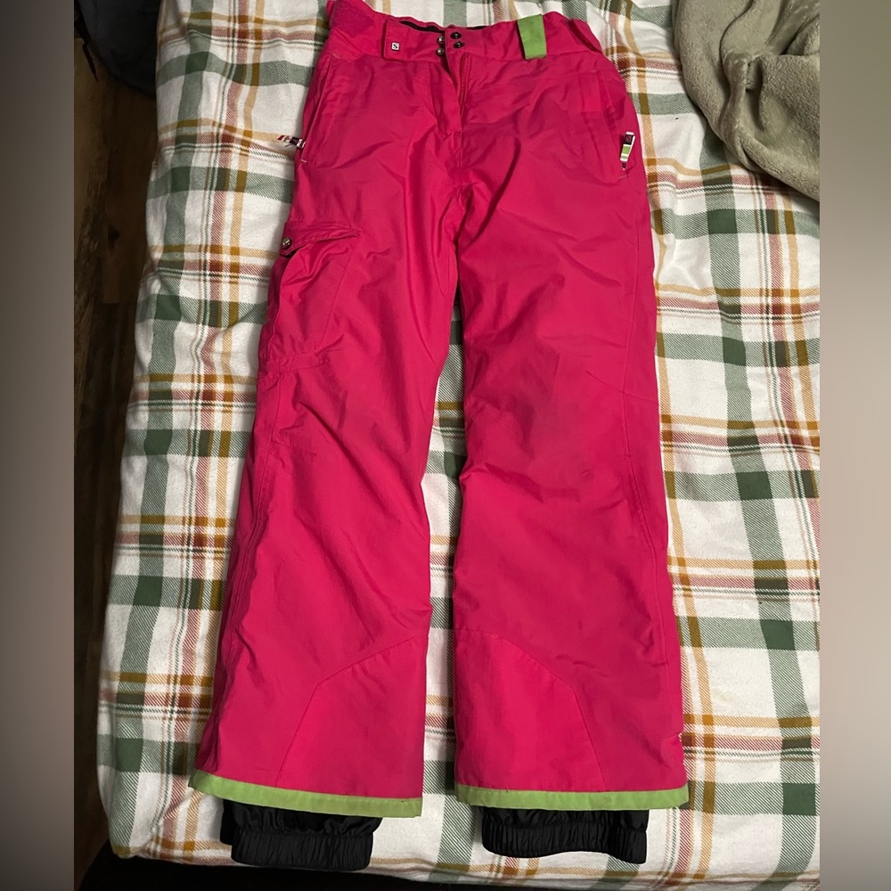 Girls pink Salomon snow pants size small